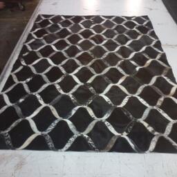 Cowhide Patchwork Rug Raw Leather Argentina - Free Shipping Handmade 5' X 7' Exotic Whites & Black - thumbnail 2