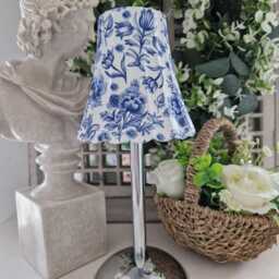 Cordless Touch Lamp. Beautiful Blue Toile Floral Usb Rechargeable Table Lamp.hand Decorated.four Base Colours - thumbnail 2