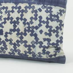 Vintage Hmong Batik Throw Pillow Cover, Indigo Rustic Lumbar Cushion - 24x13 - thumbnail 3