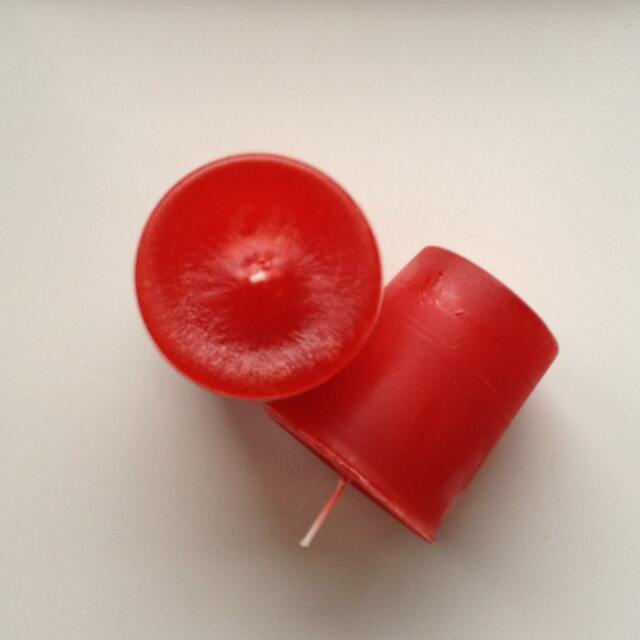Peach Cranberry Strong Scented Votive Candle