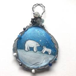 Hand-Painted Polar Bear Sea Glass Christmas Ornament Beaded Wire Decoration - thumbnail 1