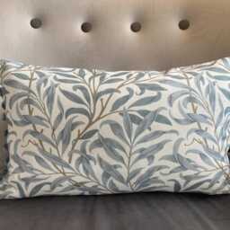 Vintage-Inspired Willow Bough Mineral William Morris Pom Cushion - thumbnail 2