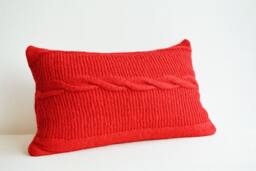 Red Hand Knitted Lumbar Pillow With Mother Of Pearl Buttons , Christmas Decor Holiday Warm Cozy Cable Knit Cushion Cover - thumbnail 1