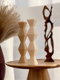 Zigzag Soy Wax Candle Geometric Home Decor - thumbnail 1