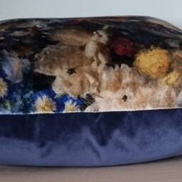 Gp & J Baker Royal Garden Sapphire & Omega Velvet Cushion Cover 43x43 cm - thumbnail 2