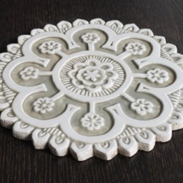 Handmade Suzani Ceramic Tile Wall Art, Floral Medallion Decor - Set Of 3 - thumbnail 3