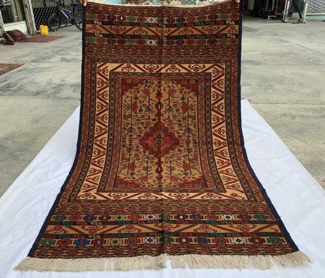 Handwoven Turkmen Wool Kilim Rug 3'10x6'7Ft, Boho Living Room Accent - image 1