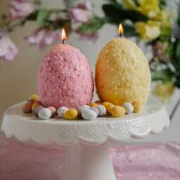 Carved Flower Easter Egg Candle Handmade Soy Wax Decor - thumbnail 2