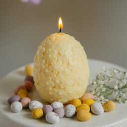 Carved Flower Easter Egg Candle Handmade Soy Wax Decor - thumbnail 4