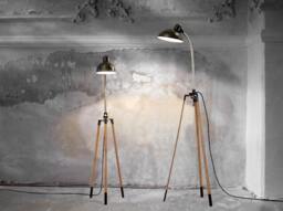 Tripod, Lamp Stand Made From Oak Without Vintage Clip - thumbnail 1