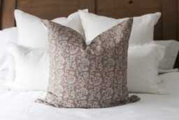 Floral Print Cotton Cushion With Insert, Farmhouse Style - 45x45cm - thumbnail 1