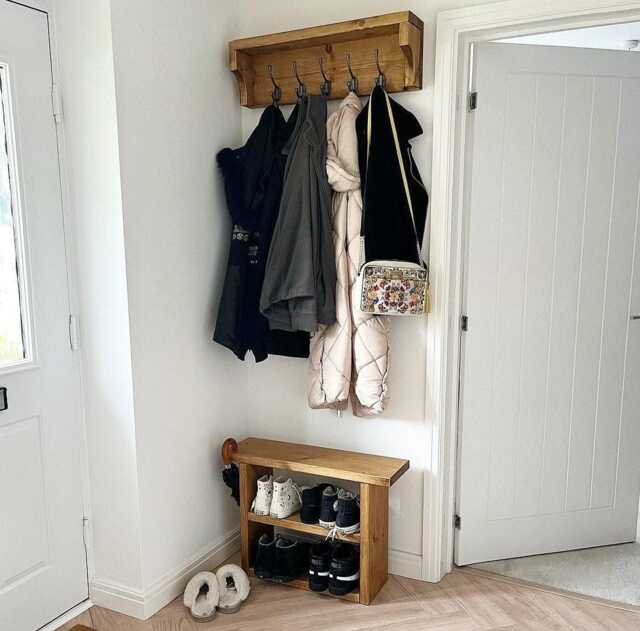 Handcrafted Reclaimed Wood Hallway Set Shoe Bench & Coat Rack - image 1