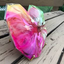 Resin Geometric Heart, Green, Pink, Yellow, Orange - thumbnail 2
