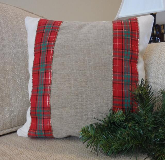 Christmas Pillow Cover, Holiday Cushion - image 1