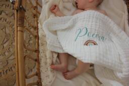 White Rainbow Baby Blanket Embroidered Cotton Gauze Personalized With Rainbow - thumbnail 1