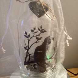 Personalised Cat Sitting in A Tree Sillouette Light Up Bottle, Bottle Lamp With Gift Messaging Service & Bag - thumbnail 2