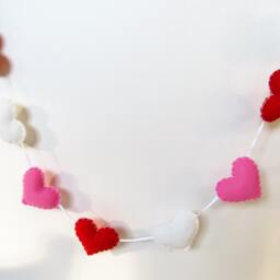 Valentine's Day/Nursery/ Baby Girl Felt Heart Garland Bunting Banner in Pink, Red, & White - thumbnail 3