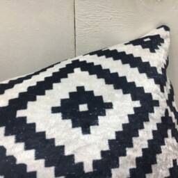 Handwoven Silk Ikat Pillow Cover 12x20, Modern Home Decor - thumbnail 2