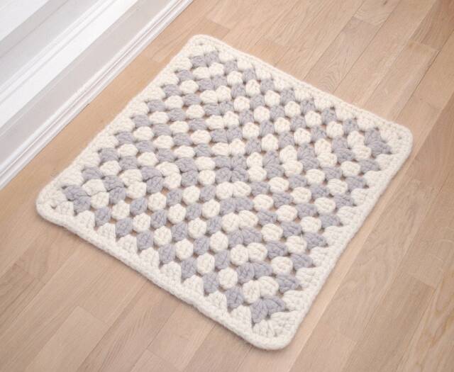 Granny Square Rug Wool Carpet - Bedroom Rugs Crochet Rug Grey White Retro Home Decor Wool - image 1