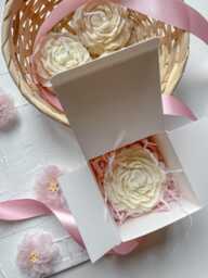 Peony Candle Gift Box, Wedding Guest Favor, Occasional Gift, Eco-Friendly Pillar - thumbnail 1
