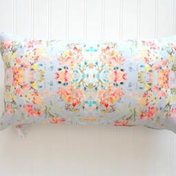 Leslie in Light Blue Lumbar Pillow Cover, Designer Fabric Linen Cotton 12x21, 14x20, 18x18, 20x20, 22x22, Lumbar - thumbnail 2