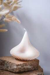 Sculptural Pyramid Candle Ribbed Geometric Design, Soy & Bee Wax - thumbnail 1