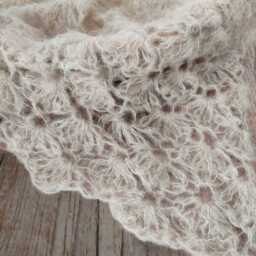 Lace Newborn Wrap For Photography - Boho Layering Blanket, Vintage Alpaca Baby Photo Prop - thumbnail 2