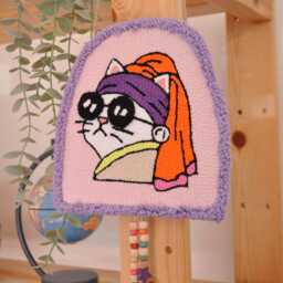 Cat With Pearl Earring Punch Needle Wall Hanging - Cosy Decor - thumbnail 3