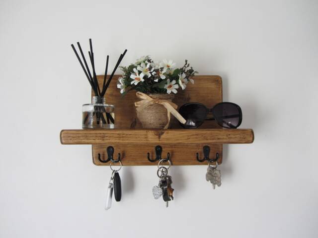 Rustic Waxed Chunky Plank Wood Key Holder With Shelf/Entryway Rack Kitchen Organizer - image 1