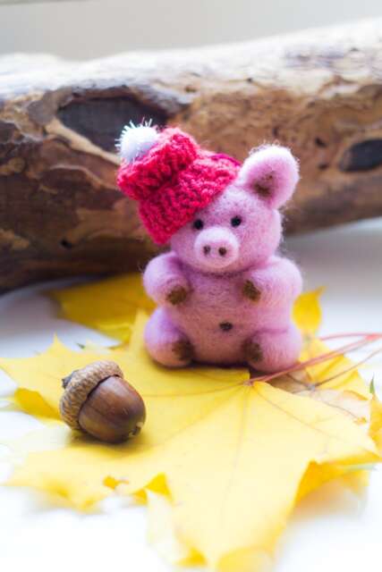 Christmas Ornament Felted Pig, Needle Christmas Pig, Pig Gift Small Felt Little Piggy Stuffed Animal Wool Pig - image 1