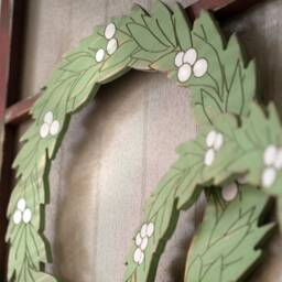 Winter Wreath Wooden Holiday Door Berry Christmas Decor Rustic Hanger - thumbnail 3