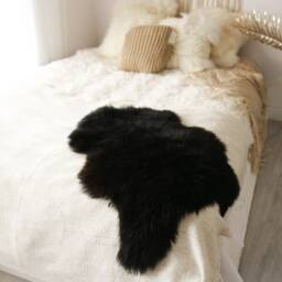 Real, Natural, Genuine Black Sheepskin Rug Scandinavian - thumbnail 3