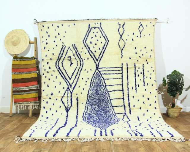 Handmade Berber Wool Rug - Moroccan Azilal Style Carpet - image 1