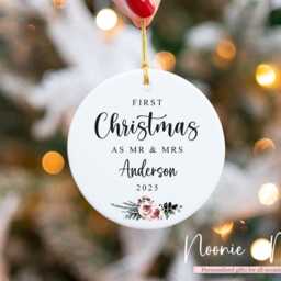 First Christmas Married - Tree Decoration Personalised Ceramic Bauble Heart Mr & Mrs Gift Wedding Style1 - thumbnail 3