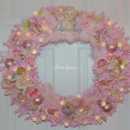 Beautiful Ooak Shabby Pink Roses Cordless Remote Handmade Angel Lighted Cherub Christmas Wreath Vintage Bisque China Cherubs Silk - thumbnail 3
