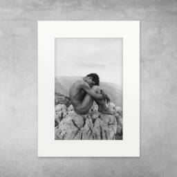 Photo Print With Passe-Partout Man On The Rocks - thumbnail 2