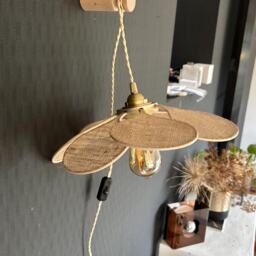 7-Petal Linen & Rattan Flower Lamp - Chandelier Wall Light Handcrafted - thumbnail 2