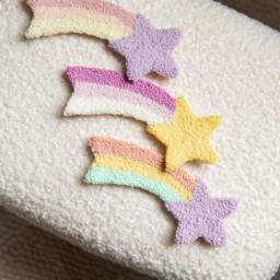 Punch Needle Shooting Star Rug, Tufted Nursery Wall Decor - thumbnail 4