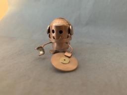 Dj Half Pee Robot - thumbnail 1