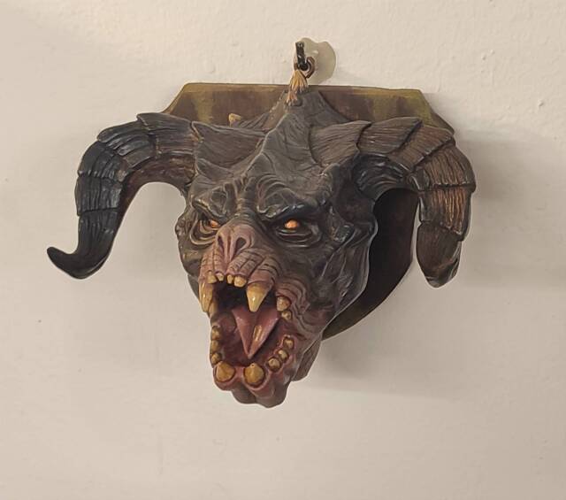 Deathclaw - Mounted Creature Head- Resin Kit, New Model Now Available - image 1