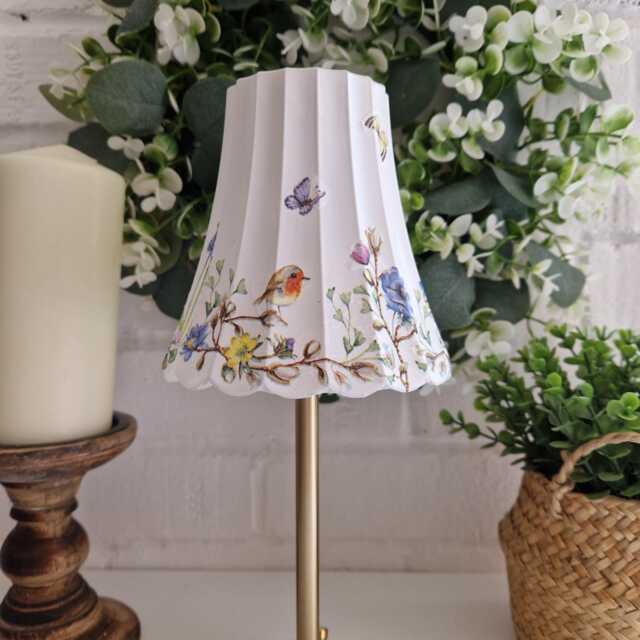 Cordless Touch Lamp. Beautiful Bird & Floral Usb Rechargeable Table Lamp.hand Decorated.four Base Colours - image 1