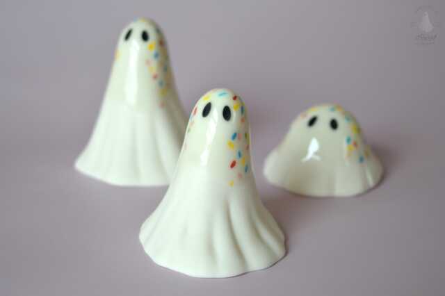 Spooky Ghost Sculpture Ceramic I-Scream Rainbow Sprinkle - image 1
