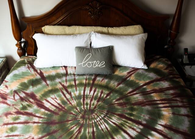 Handmade Tie Dye Duvet Cover Set - Ultra Soft Cotton - image 1