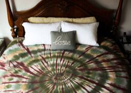 Handmade Tie Dye Duvet Cover Set - Ultra Soft Cotton - thumbnail 1