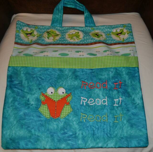 Frog Pocket Reading Pillows - image 1