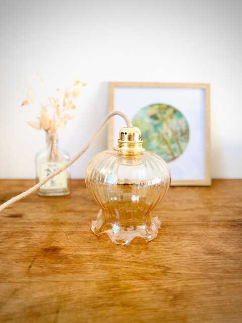 Vintage Wall Sconce Or Portable Lamp in Gilded Brass & Pink Blown Glass - Floral Elegance Boho Light - image 1