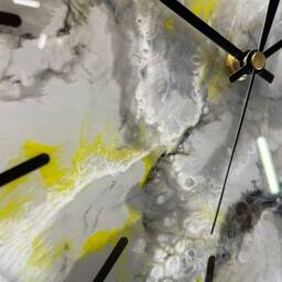 25cm Grey Yellow Black & White Abstract Modern Resin Wall Clock, Unusual Decor, Unique Clocks - thumbnail 4