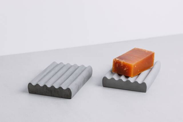 Wave Concrete Soap Dish, Scalloped Minimalist Holder, Modern Curved Tray, Grey Cement Bathroom Decor, Unique Wavy Saver Gift - image 1