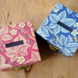 Receipt Box in William Morris Bramble Designs - Office Stationery & Home Storage - Handmade England - thumbnail 4