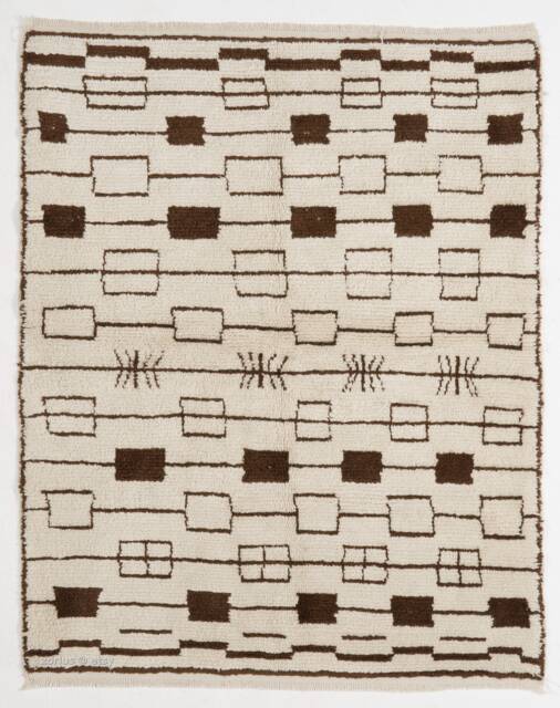 Moroccan Beni Ourain Rug - image 1